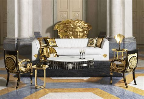 casa di donatella versace via gesu|versace furniture salone del mobile.